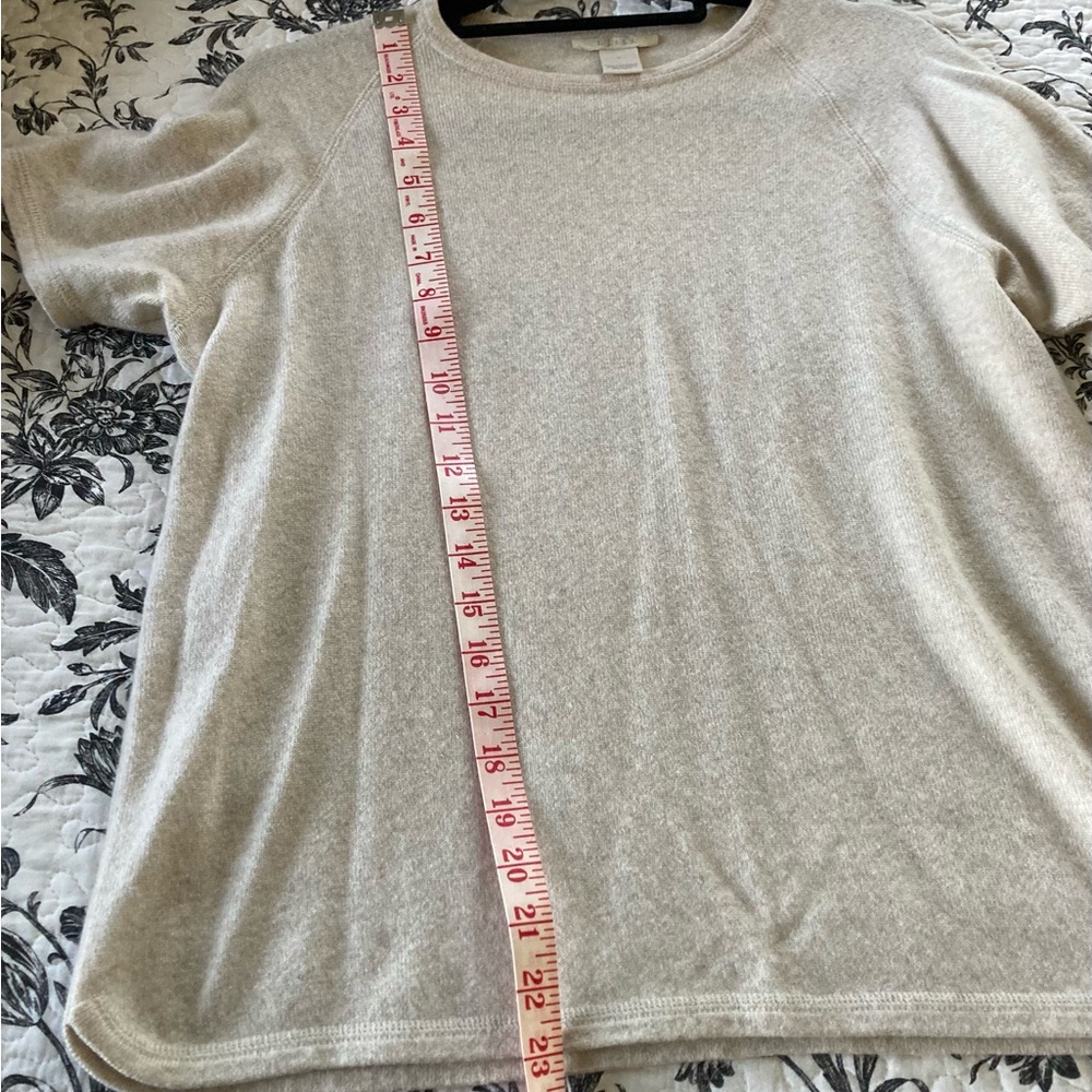 Jjill  100% cashmere short sleeve crew neck sweater (T-shirt style) - Picture 2 of 5